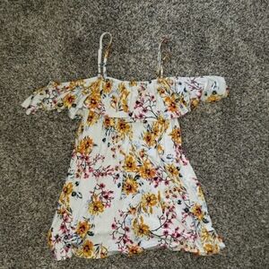 Jolt| Floral Off-Shoulder Flutter Sleeve Top